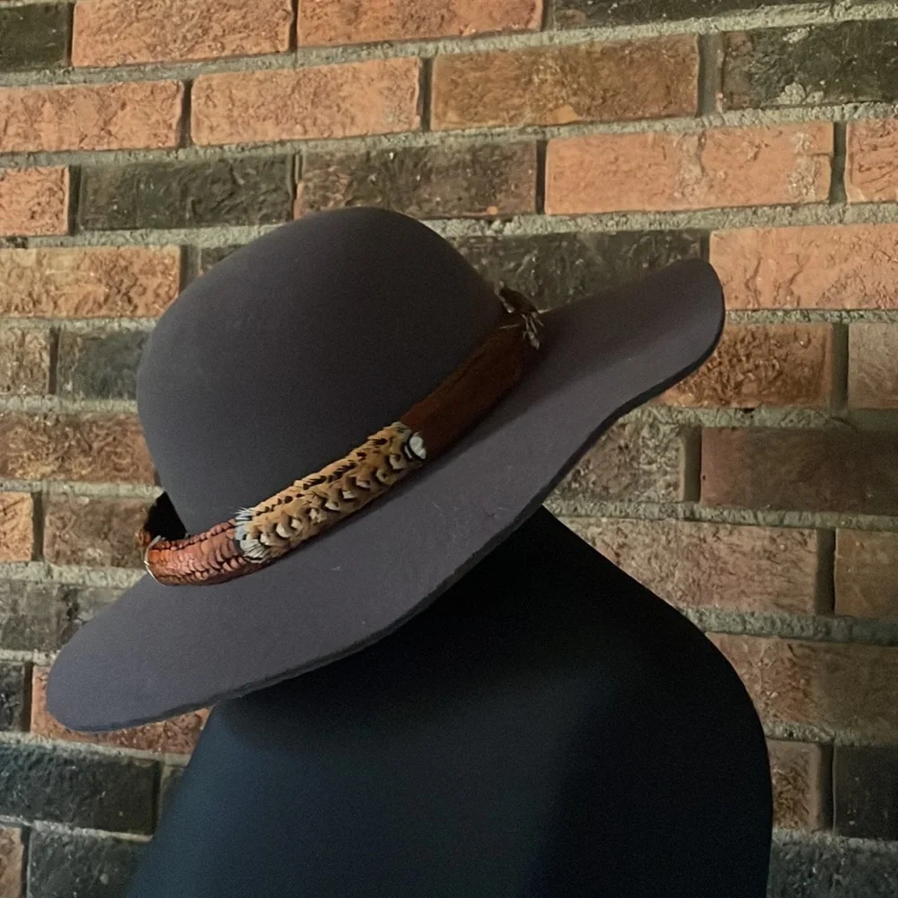 Charcoal Wide Brimmed Wool‎ Hat